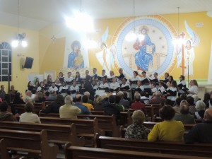 Coral Vozes da Babitonga encanta com Manhas do Sul do Mundo 38