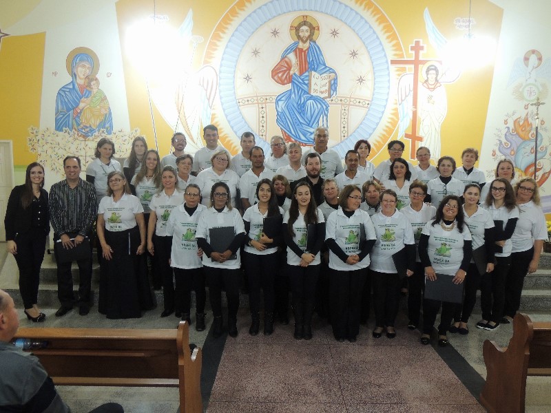 Coral Vozes da Babitonga encanta com Manhas do Sul do Mundo 47