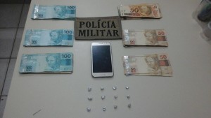 Homem e preso apos assaltar escritorio despachante em Itapema do Norte