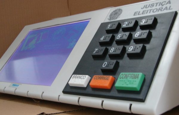 Primeiro pedido de registro de candidatura a prefeito em Santa Catarina de Itapoa (800x600)