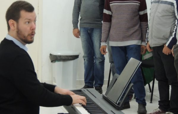 Coral Vozes da Babitonga inicia sua segunda fase 21 (800x600)