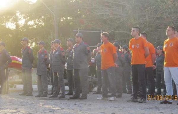 Corpo de Bombeiros de Itapoa realiza formatura do CBAE e ato de promocao de bombeiros 04