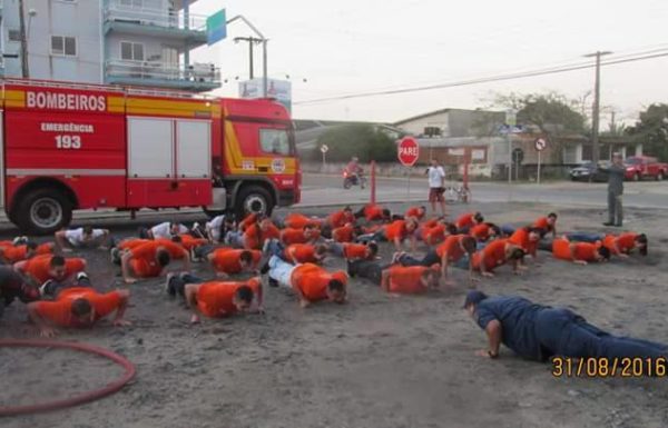 Corpo de Bombeiros de Itapoa realiza formatura do CBAE e ato de promocao de bombeiros 05