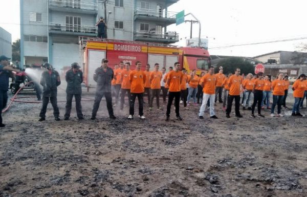 Corpo de Bombeiros de Itapoa realiza formatura do CBAE e ato de promocao de bombeiros 07