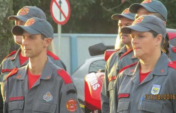 Corpo de Bombeiros de Itapoa realiza formatura do CBAE e ato de promocao de bombeiros 12