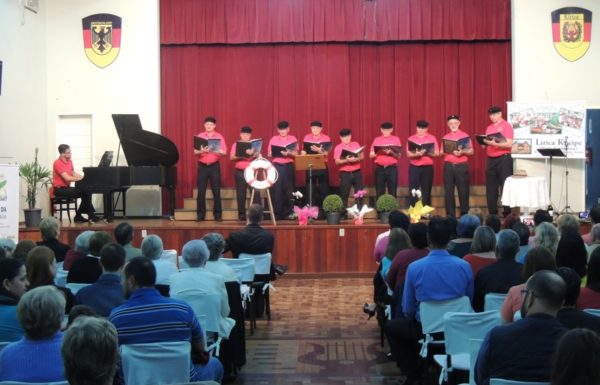 coral-vozes-da-babitonga-de-itapoa-no-concerto-da-primavera-em-joinville-03