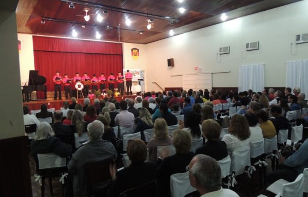 coral-vozes-da-babitonga-de-itapoa-no-concerto-da-primavera-em-joinville-08