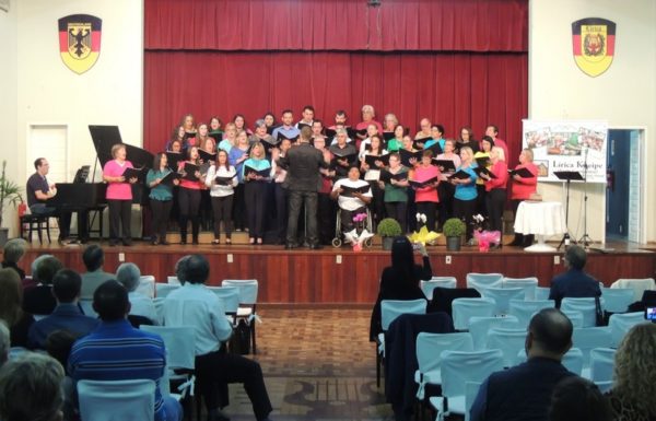 coral-vozes-da-babitonga-de-itapoa-no-concerto-da-primavera-em-joinville-20