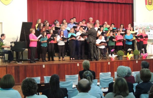 coral-vozes-da-babitonga-de-itapoa-no-concerto-da-primavera-em-joinville-23