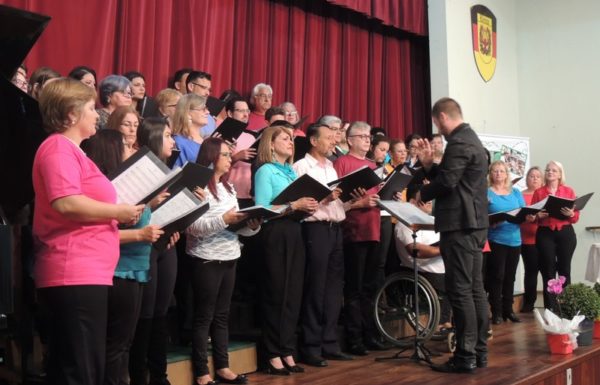 coral-vozes-da-babitonga-de-itapoa-no-concerto-da-primavera-em-joinville-26