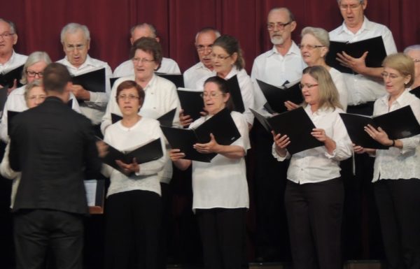 coral-vozes-da-babitonga-de-itapoa-no-concerto-da-primavera-em-joinville-36