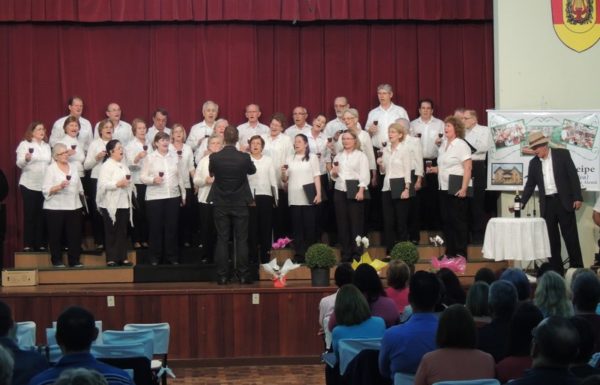 coral-vozes-da-babitonga-de-itapoa-no-concerto-da-primavera-em-joinville-42