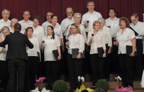 coral-vozes-da-babitonga-de-itapoa-no-concerto-da-primavera-em-joinville-44