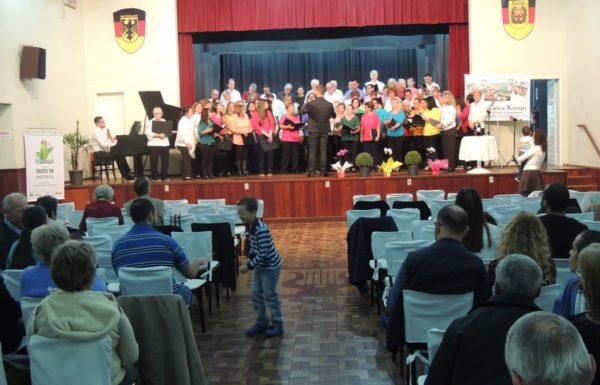 coral-vozes-da-babitonga-de-itapoa-no-concerto-da-primavera-em-joinville-50