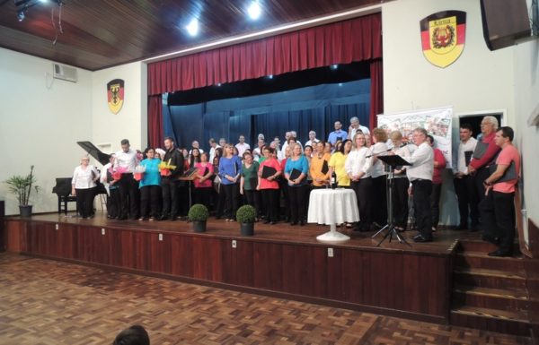 coral-vozes-da-babitonga-de-itapoa-no-concerto-da-primavera-em-joinville-59