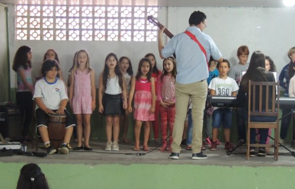 show-de-premios-grai-em-prol-do-coral-sementes-do-amanha-de-itapoa-15