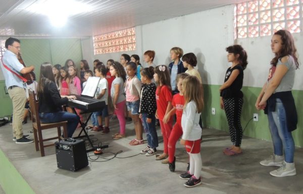 show-de-premios-grai-em-prol-do-coral-sementes-do-amanha-de-itapoa-18