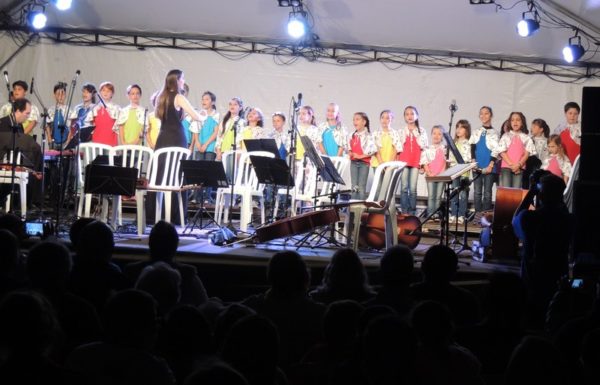 apresentacoes-de-natal-do-porto-itapoa-dia-16-12-16-014