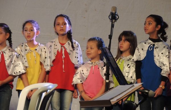 apresentacoes-de-natal-do-porto-itapoa-dia-16-12-16-016