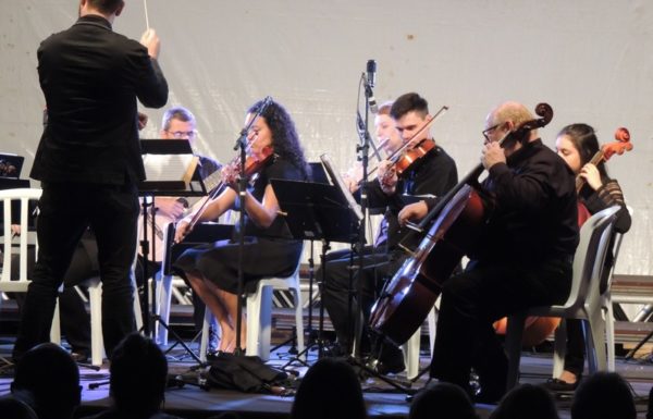 apresentacoes-de-natal-do-porto-itapoa-dia-16-12-16-036