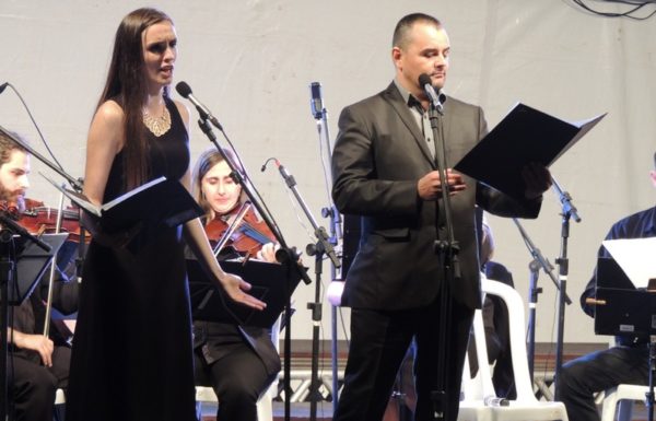 apresentacoes-de-natal-do-porto-itapoa-dia-16-12-16-039