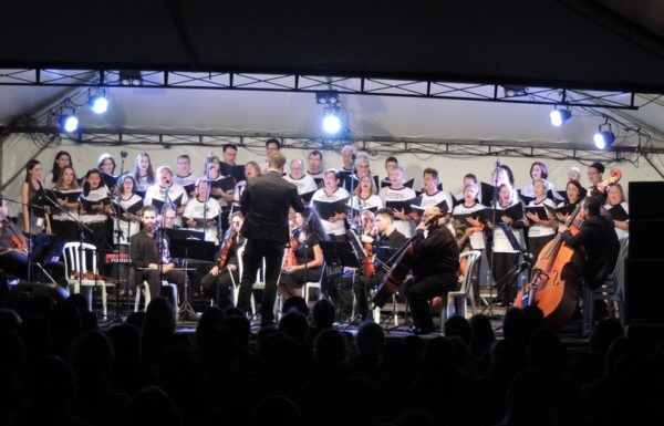 apresentacoes-de-natal-do-porto-itapoa-dia-16-12-16-052