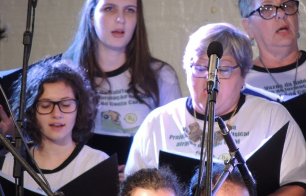 apresentacoes-de-natal-do-porto-itapoa-dia-16-12-16-055