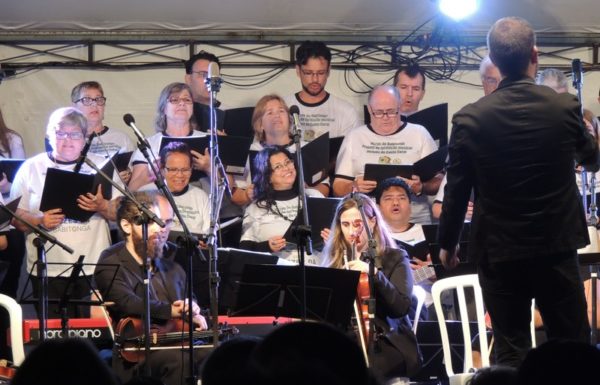 apresentacoes-de-natal-do-porto-itapoa-dia-16-12-16-067