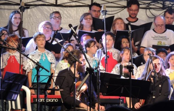 apresentacoes-de-natal-do-porto-itapoa-dia-16-12-16-084