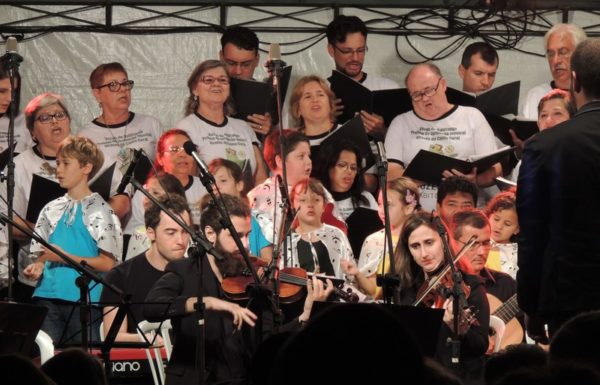 apresentacoes-de-natal-do-porto-itapoa-dia-16-12-16-087