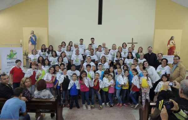 coral-vozes-da-babitonga-apresenta-oh-noite-santa-em-09-12-16-05