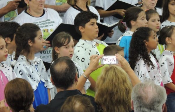 coral-vozes-da-babitonga-apresenta-oh-noite-santa-em-09-12-16-08