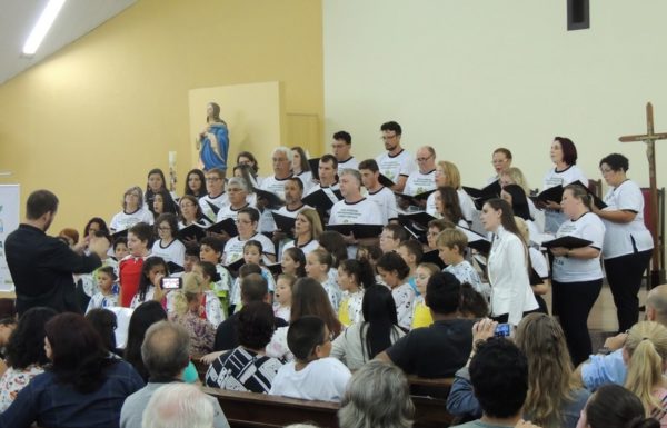 coral-vozes-da-babitonga-apresenta-oh-noite-santa-em-09-12-16-13