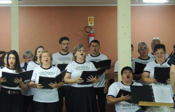 coral-vozes-da-babitonga-apresenta-oh-noite-santa-em-10-12-16-14