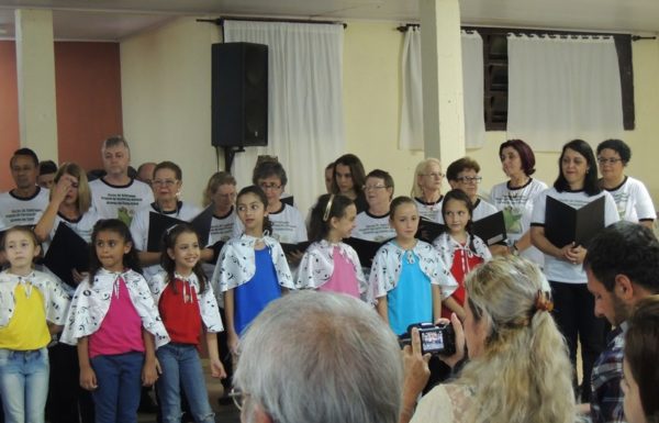 coral-vozes-da-babitonga-apresenta-oh-noite-santa-em-10-12-16-28