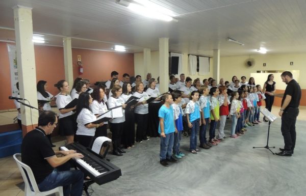 coral-vozes-da-babitonga-apresenta-oh-noite-santa-em-10-12-16-42