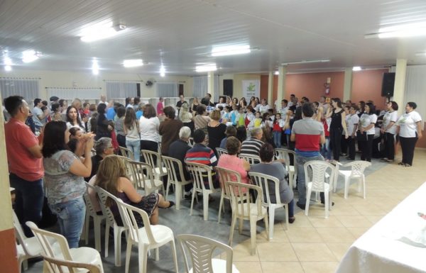 coral-vozes-da-babitonga-apresenta-oh-noite-santa-em-10-12-16-44