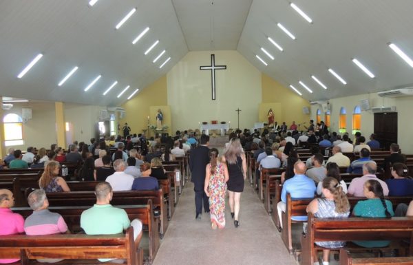 novos-prefeito-vice-e-vereadores-de-itapoa-tomam-posse-02