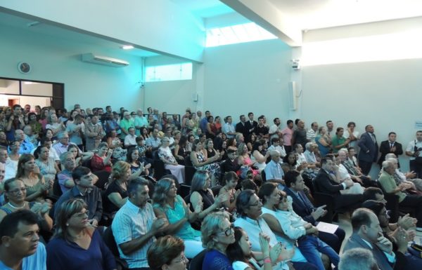 novos-prefeito-vice-e-vereadores-de-itapoa-tomam-posse-47