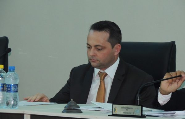 novos-prefeito-vice-e-vereadores-de-itapoa-tomam-posse-55