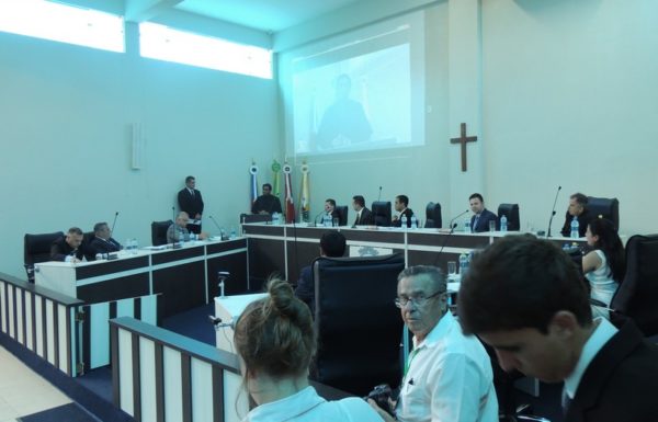 novos-prefeito-vice-e-vereadores-de-itapoa-tomam-posse-71