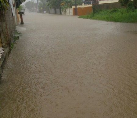 chuva forte atinge itapoa, diversas ruas sao alagadas e falta luz em alguns pontos 11