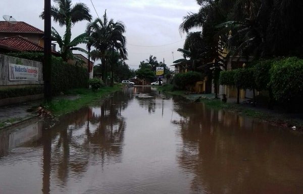 chuva forte atinge itapoa, diversas ruas sao alagadas e falta luz em alguns pontos 12