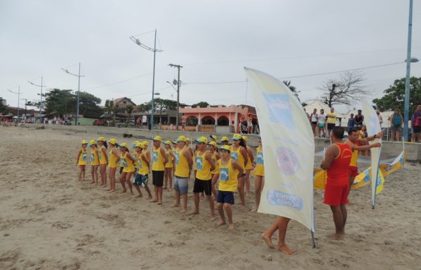 realizada-primeira-formatura-do-projeto-golfinho-de-itapoa-temporada-2016-2017-14
