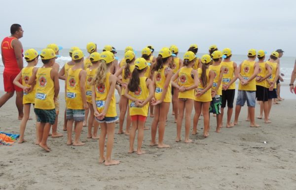 realizada-primeira-formatura-do-projeto-golfinho-de-itapoa-temporada-2016-2017-21