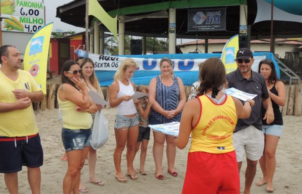 realizada-primeira-formatura-do-projeto-golfinho-de-itapoa-temporada-2016-2017-38