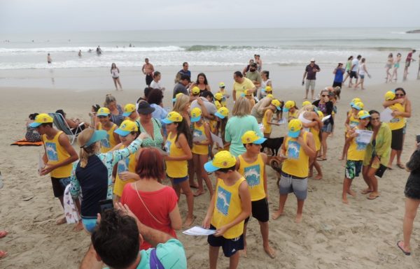 realizada-primeira-formatura-do-projeto-golfinho-de-itapoa-temporada-2016-2017-64