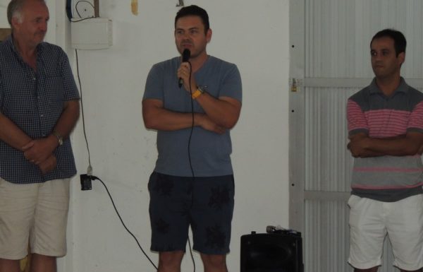 Artesaos expoem os paineis artisticos que enfeitarao o carnaval de Itapoa 2017 59