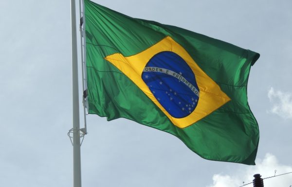 Praca da Bandeira inaugurada no Porto Itapoa 08