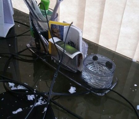 falha estrutural compromete o predio da Camara de Vereadores de Itapoa 11